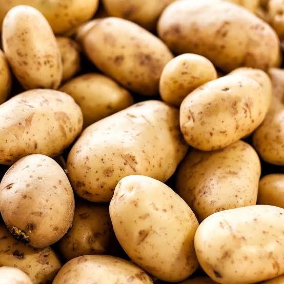 Potato ( 1 kgm )